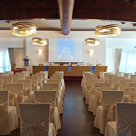 Popilia Country Hotel