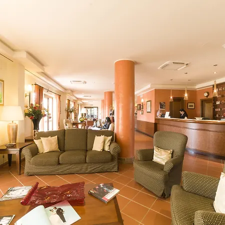 Popilia Country 4*