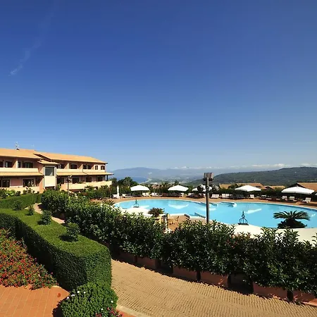 Popilia Country Otel 4*