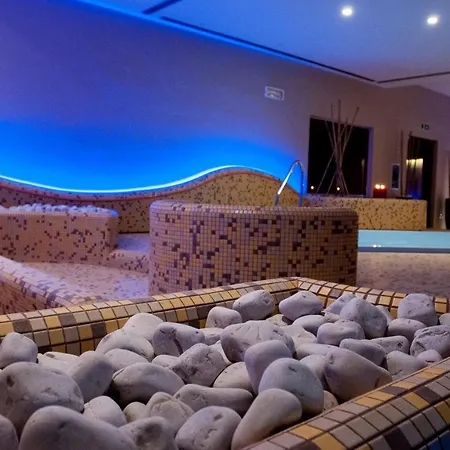 Otel Popilia Country