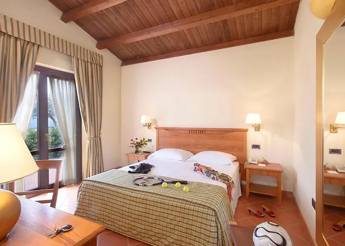 Popilia Country Hotel 4*